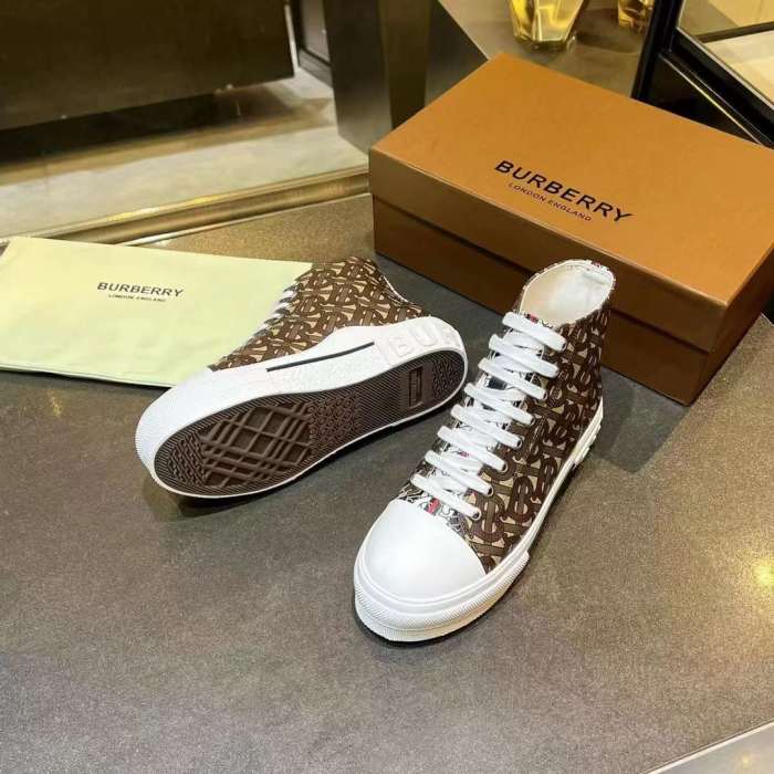 Men Women B*rberry Sneaker （Arrenfashion）