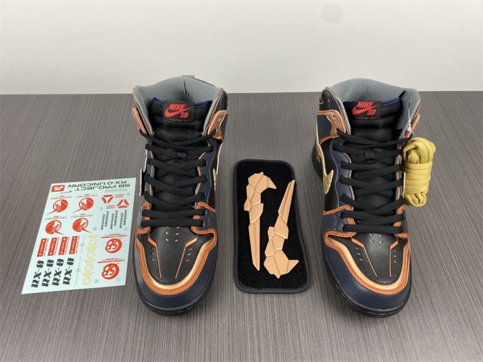  from Arrenfashion Gundam x Nike SB Dunk High DH7717-400