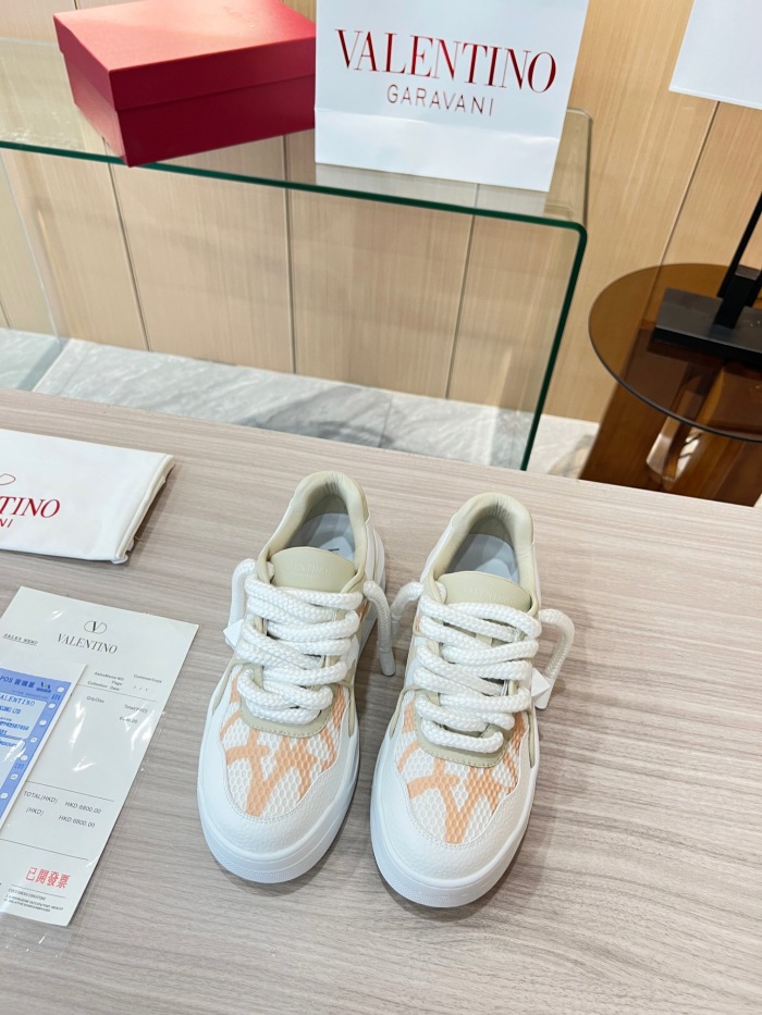 Women Men V*alentino Sneakers arrenfashion