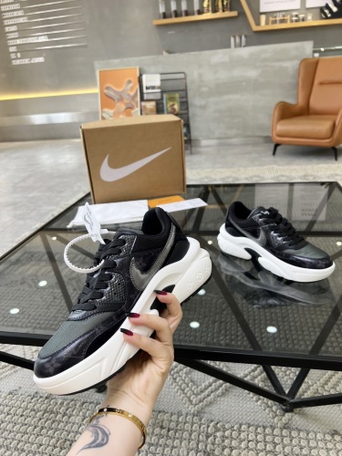 Men L*ouis V*uitton x NIKE Sneakers ( arrenfashion)