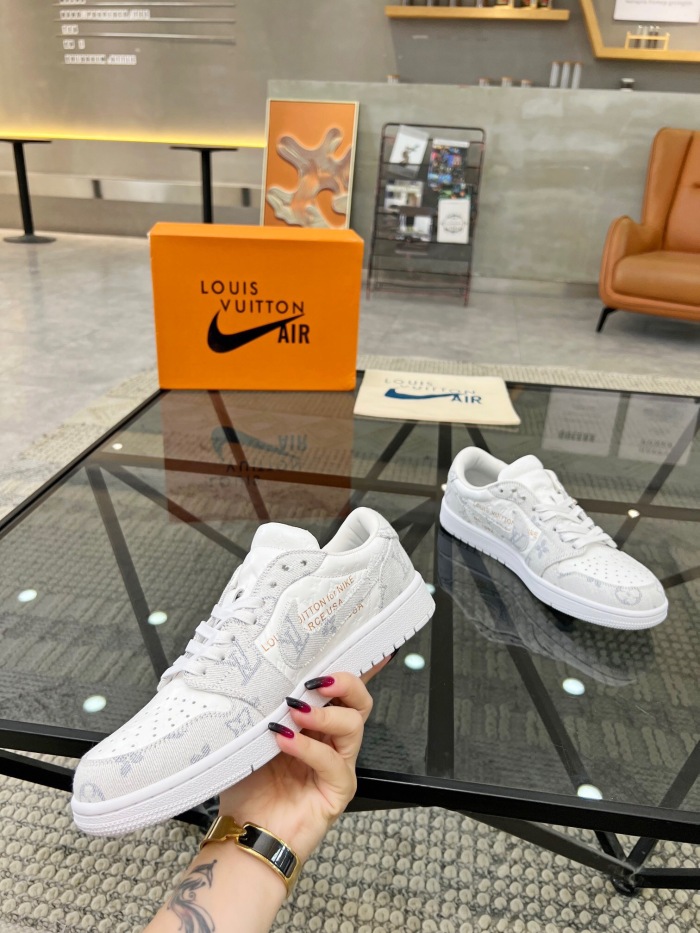 Men L*ouis V*uitton x NIKE Sneakers ( arrenfashion)