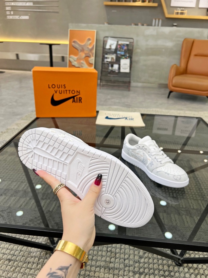 Men L*ouis V*uitton x NIKE Sneakers ( arrenfashion)