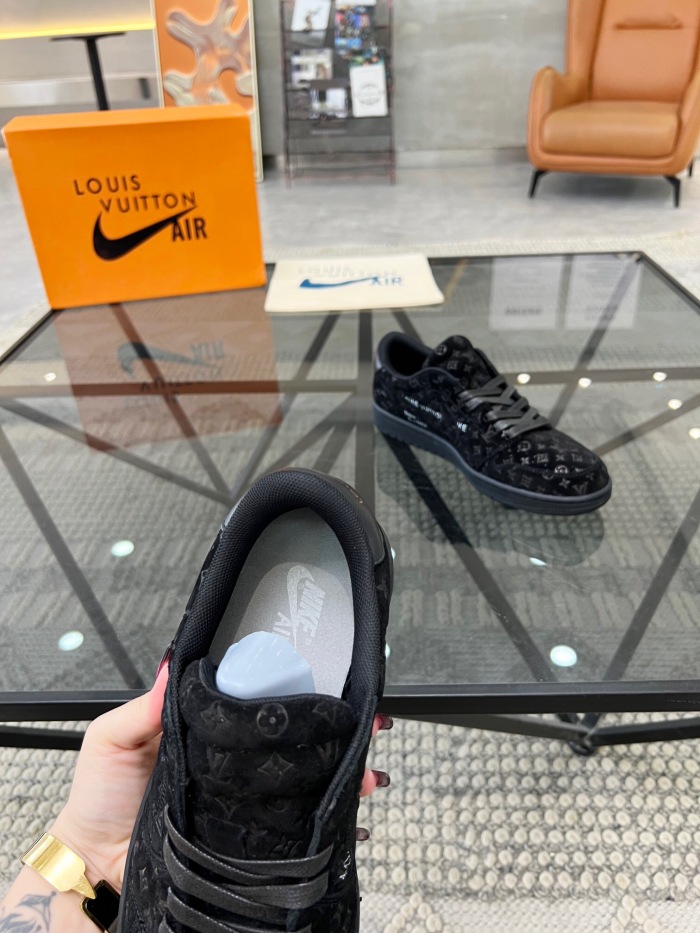 Men L*ouis V*uitton x NIKE Sneakers ( arrenfashion)