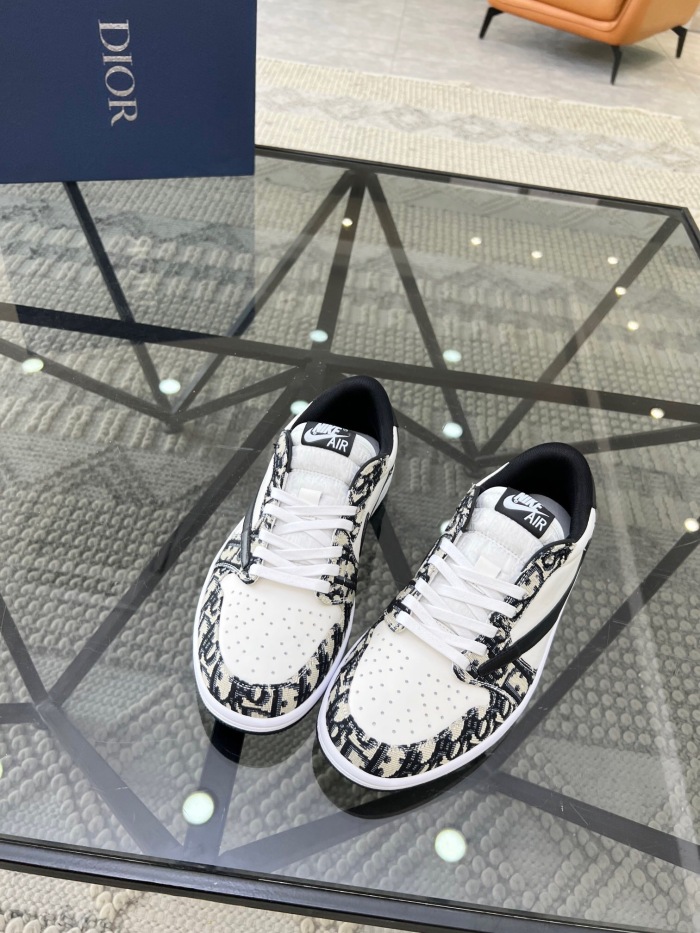Free shipping arrenfashion Men D*ior Top Sneakers