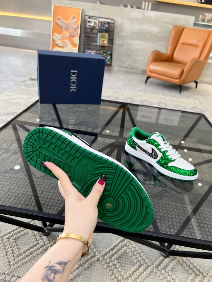 Free shipping arrenfashion Men D*ior Top Sneakers