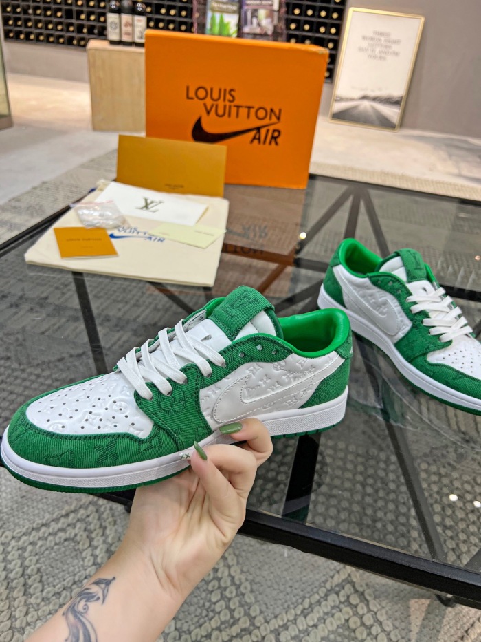 Men L*ouis V*uitton x NIKE Sneakers ( arrenfashion)