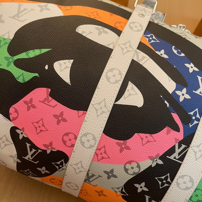 L*ouis V*uitton Top Bag (arrenfashion)