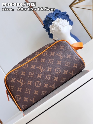 L*ouis V*uitton Top Bag (arrenfashion)