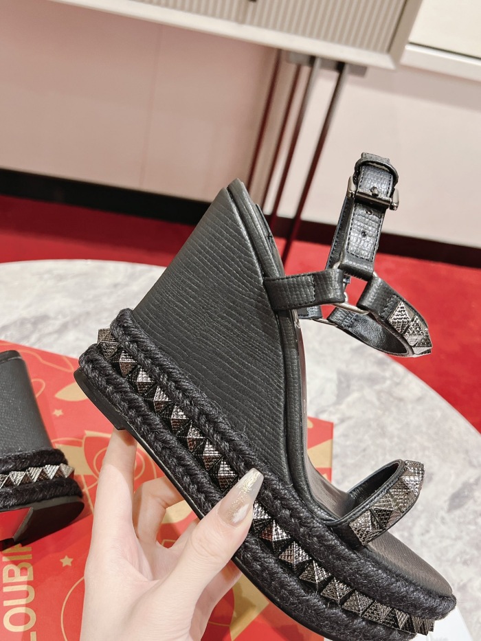 arrenfashion great quality c* hristian Louboutin sneaker