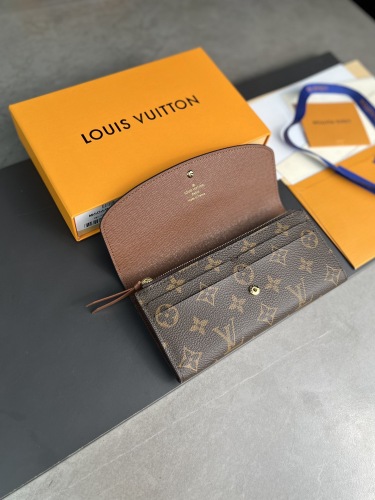 L*ouis V*uitton Top Bag (arrenfashion)