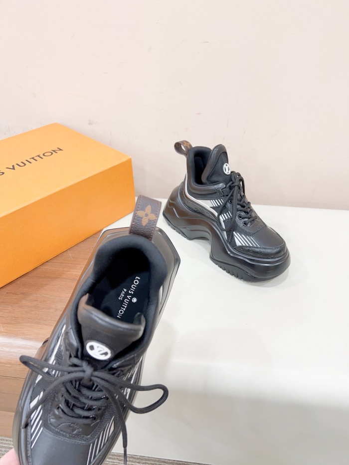 Women L*ouis V*uitton Top Sneaker Arrenfashion