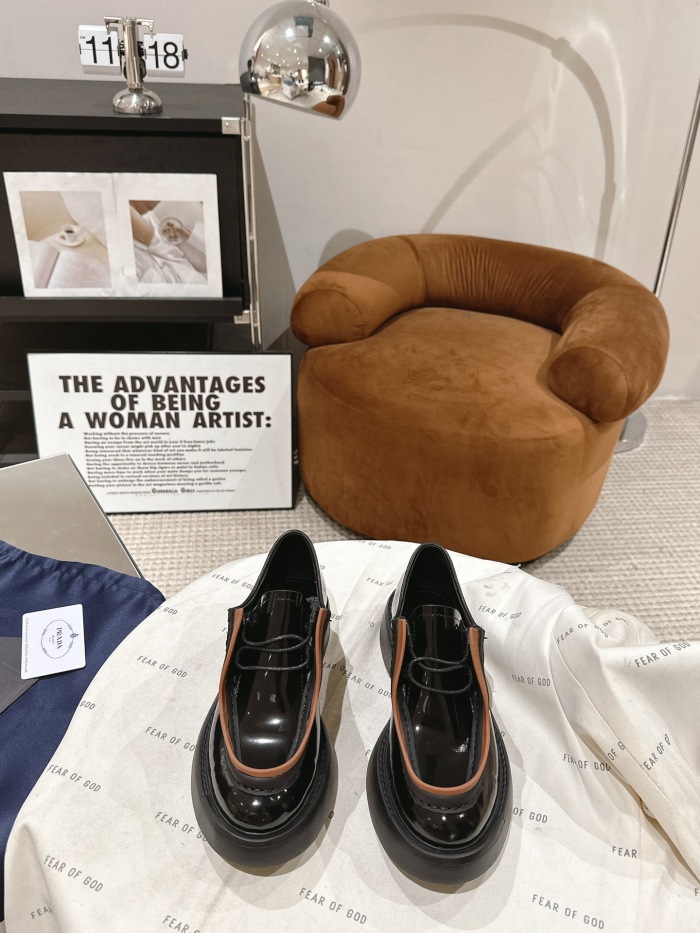 Women P*rada Top Sneaker Arrenfashion