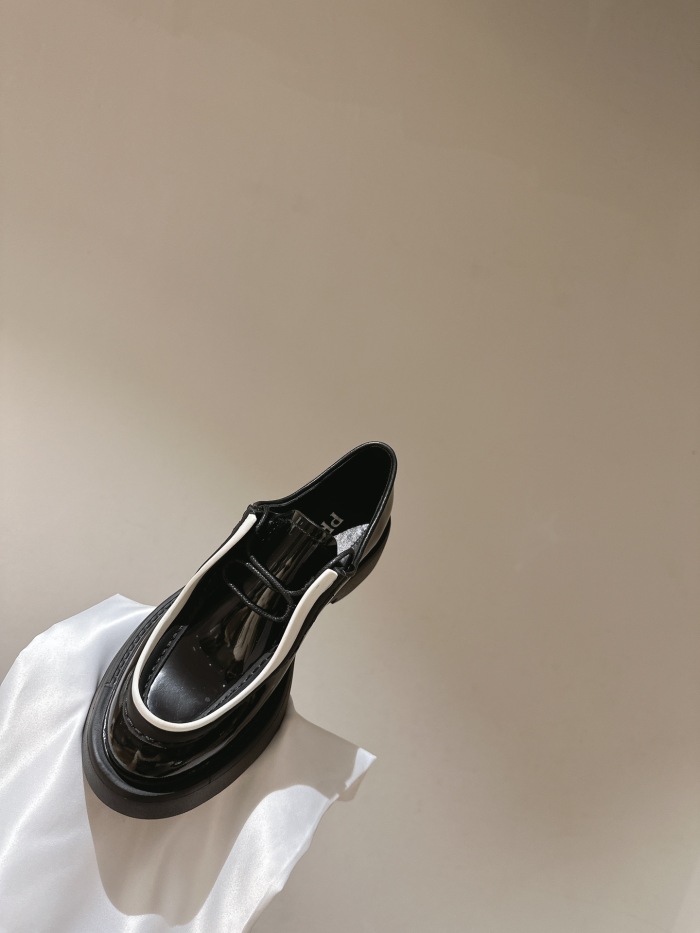 Women P*rada Top Sneaker Arrenfashion