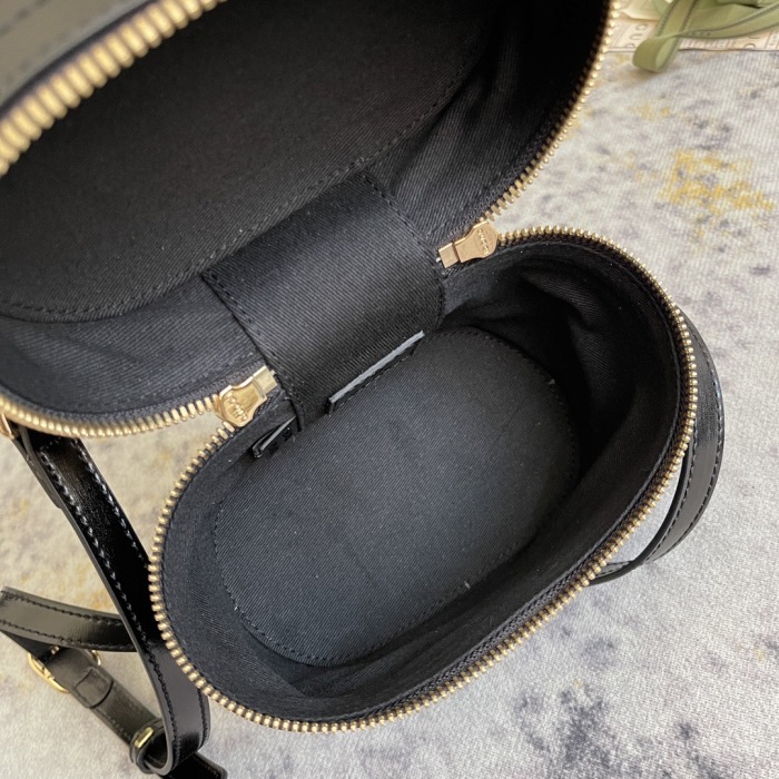 G*ucci Bag Top Quality 760200 (Trusted seller)
