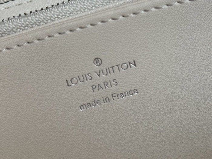 L*ouis V*uitton Top Bag (Trusted seller)