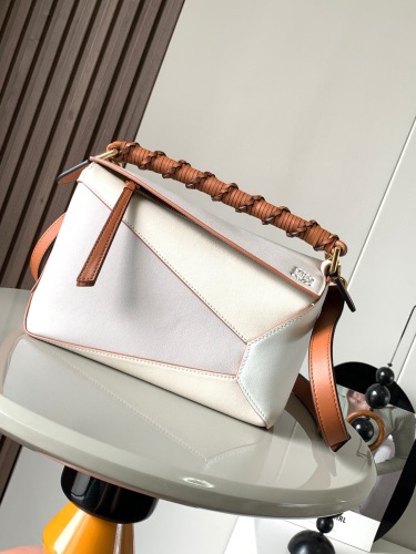 Free shipping Trusted seller L*oewe Bag 9037 Top Quality