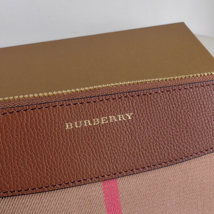 Free shipping Trusted seller B*urberry Bag Top Quality