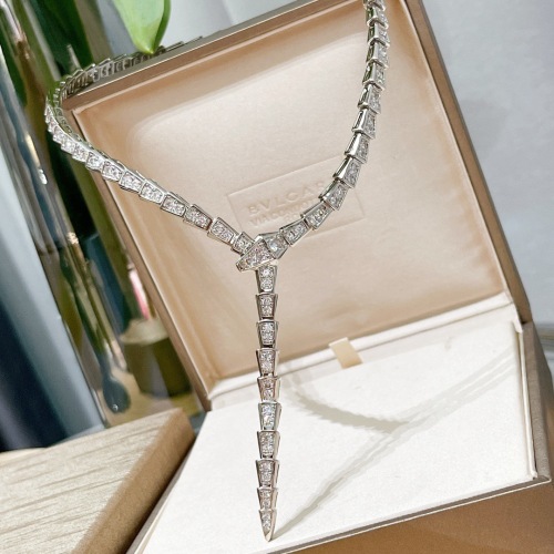 Free shipping Trusted seller Necklace