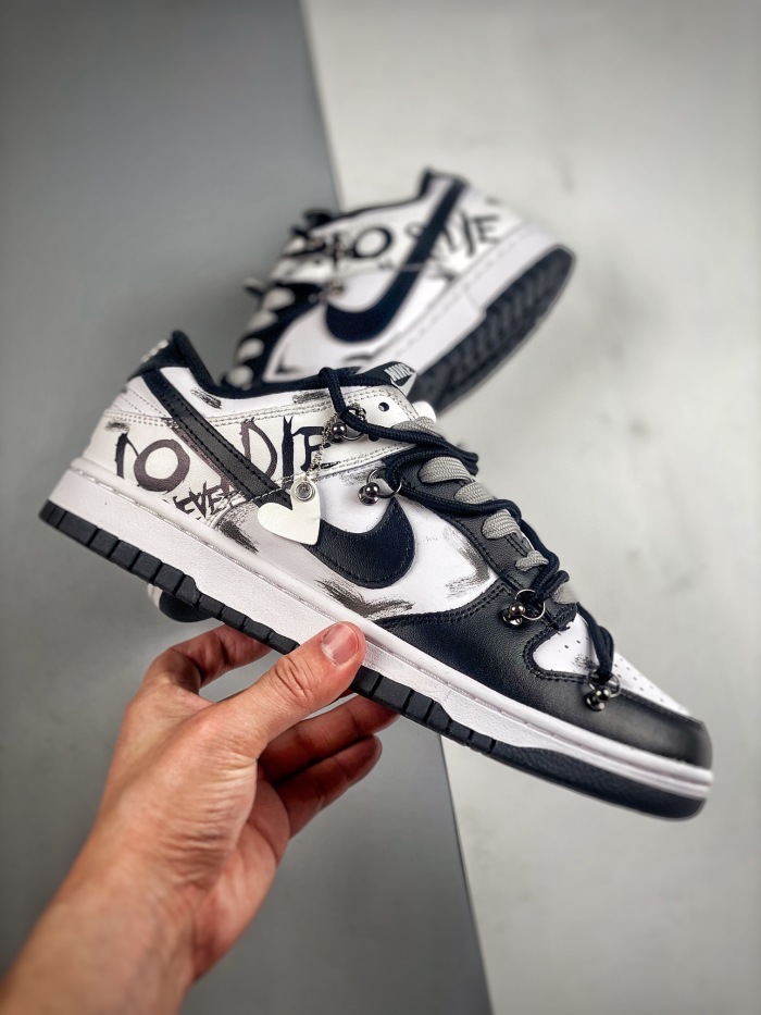 Men Women Nike SB Dunk Low (Trusted seller)