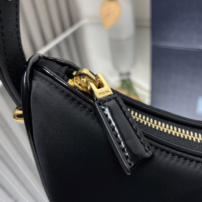 Free shipping Trusted seller P*rada Bag Top Quality