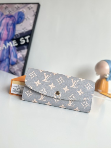 L*ouis V*uitton Top Bag (arrenfashion)