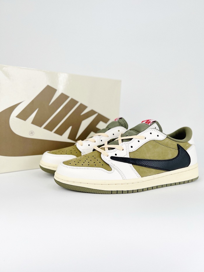 Travis Scott xAir Jordan1 Low