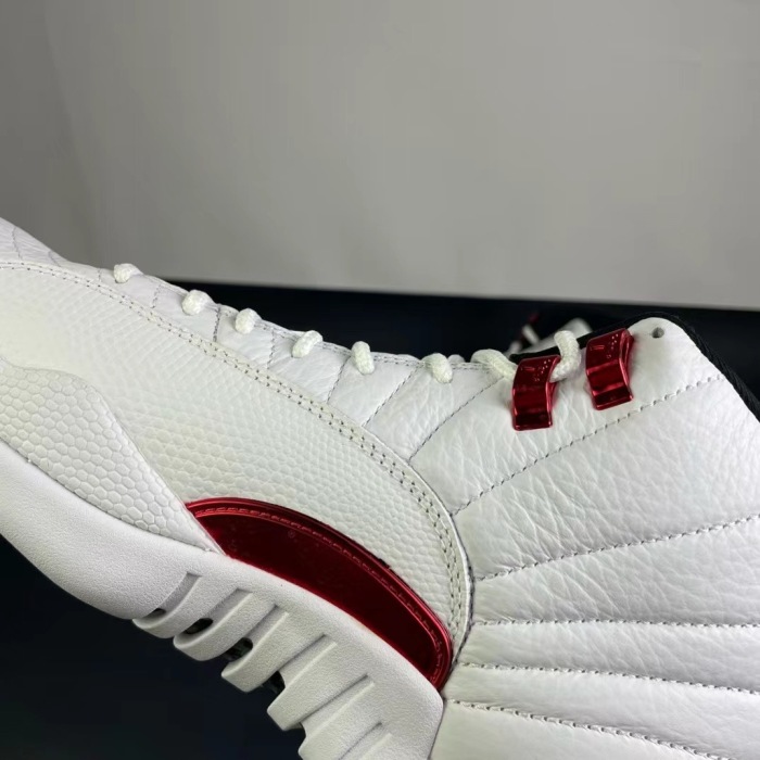 Free shipping arrenfashion Air Jordan 12