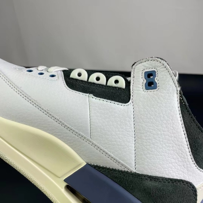 NIKE Air Jordan 3    (arrenfashion)