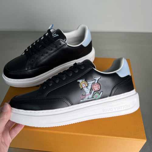 Men  Women  L*ouis V*uitton   Top Sneaker L*V Trainer
