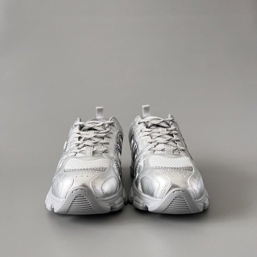 Men   Women  D*ior Top Sneaker