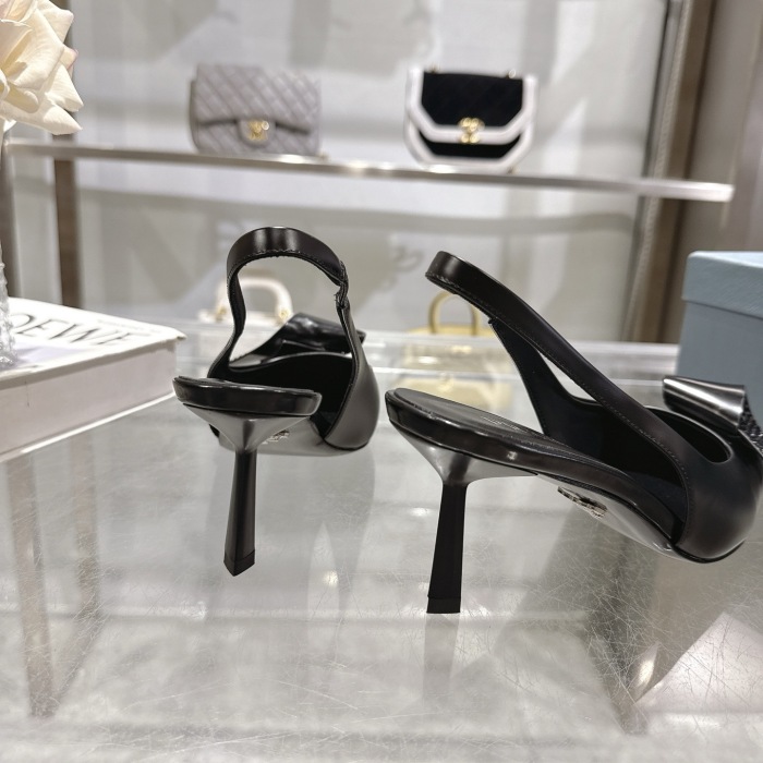 Free shipping arrenfashion Women P*rada Top Quality Sandals