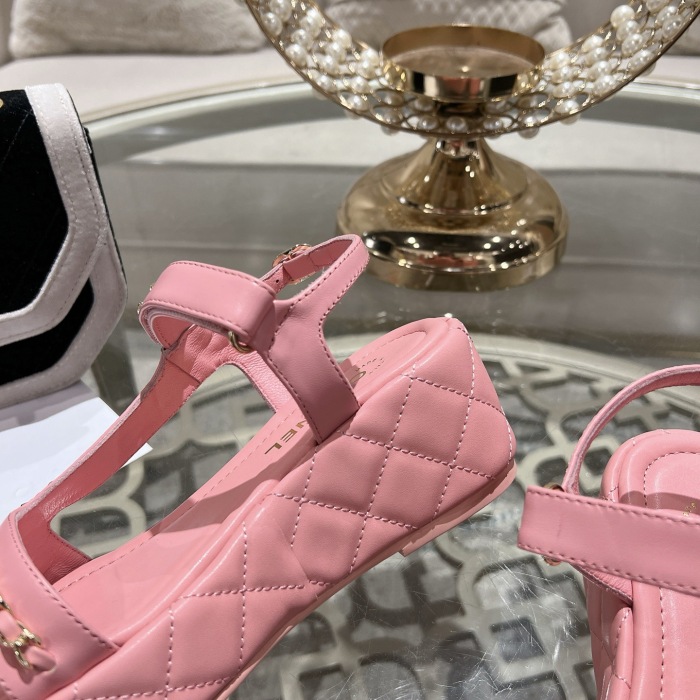 Free shipping arrenfashion Women C*hanel  Sandals   ( Maikesneakers)