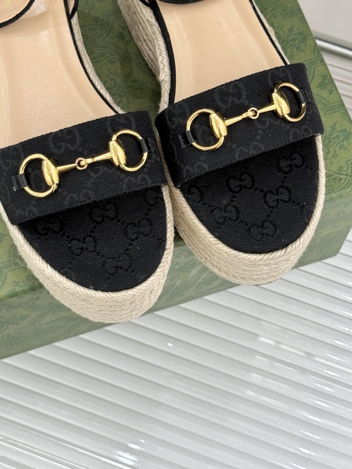 Free shipping arrenfashion Women C*hanel  Sandals   ( Maikesneakers)