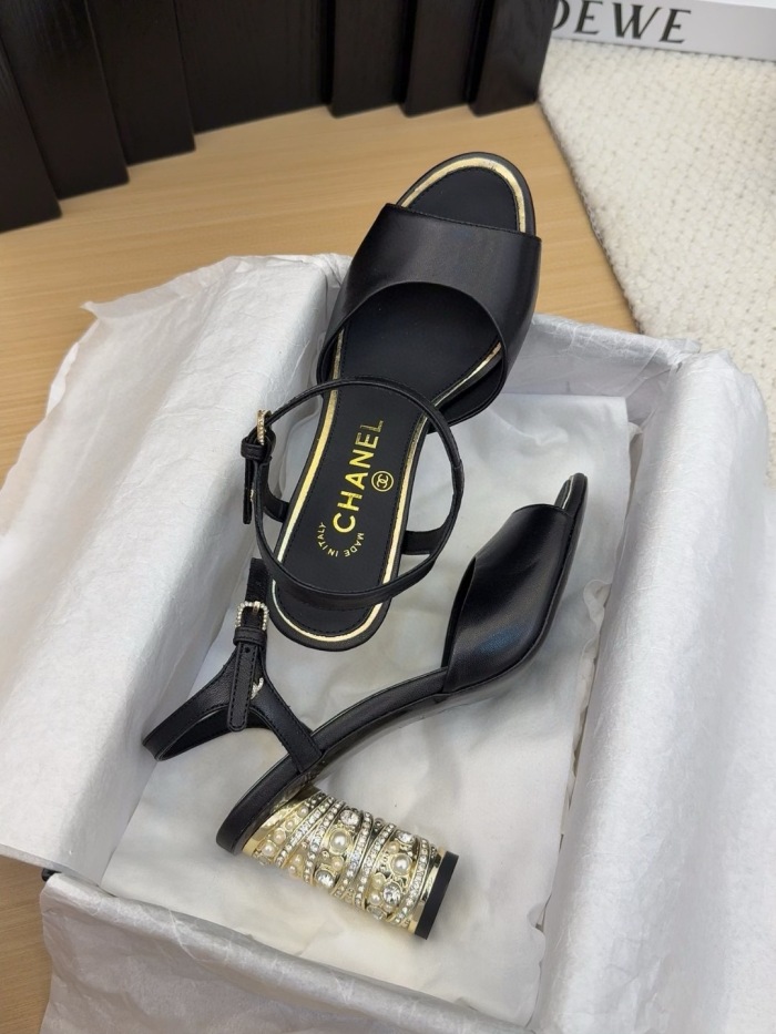Free shipping arrenfashion Women C*hanel  Sandals   ( Maikesneakers)