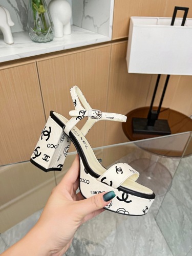 Free shipping arrenfashion Women C*hanel  Sandals   ( Maikesneakers)