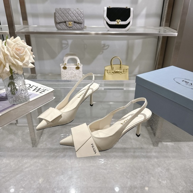 Free shipping arrenfashion Women P*rada Top Quality Sandals
