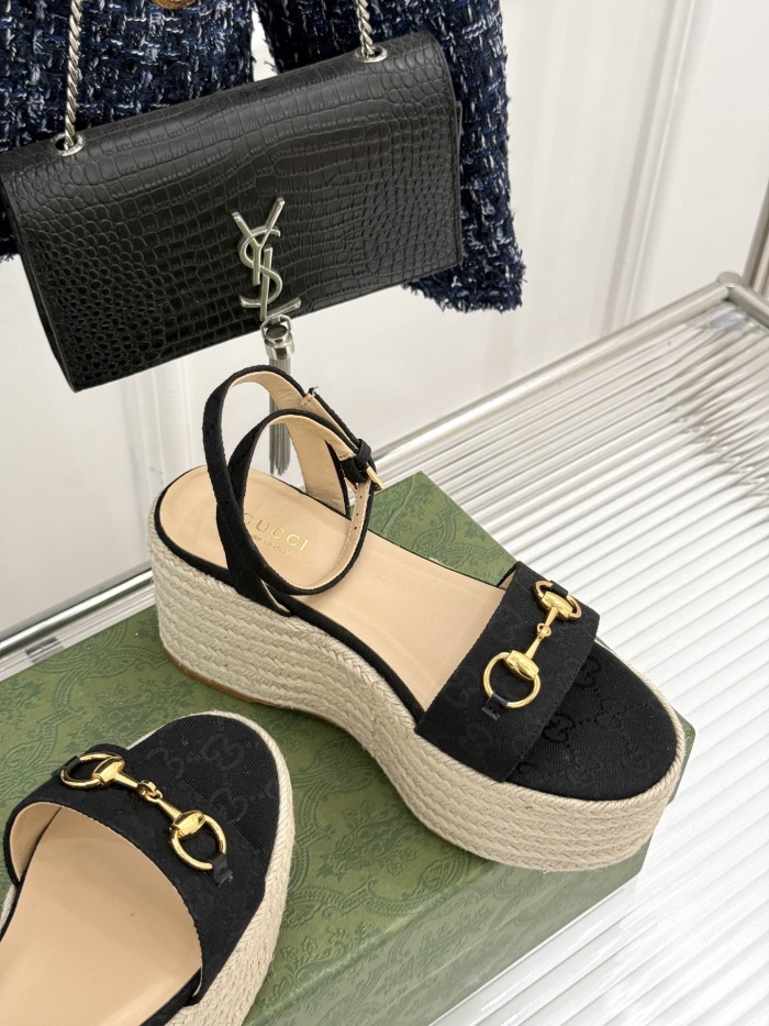 Free shipping arrenfashion Women C*hanel  Sandals   ( Maikesneakers)