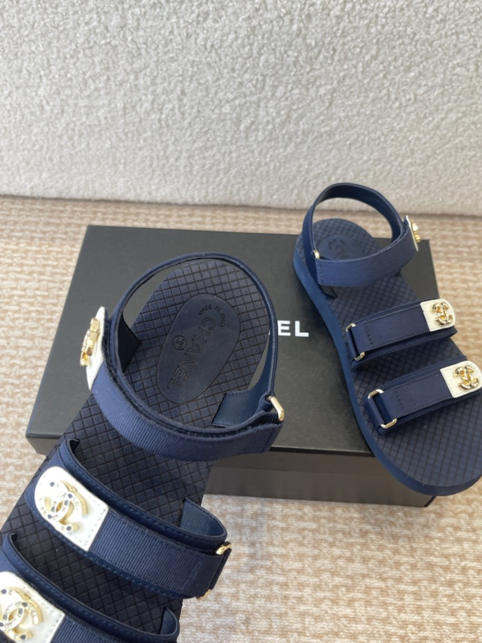 Free shipping arrenfashion Women C*hanel  Sandals   ( Maikesneakers)