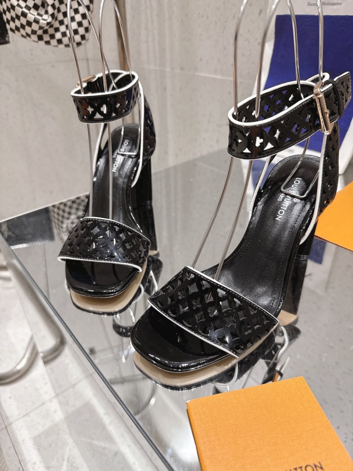 Free shipping arrenfashion Women L*ouis V*uitton Top Sandals