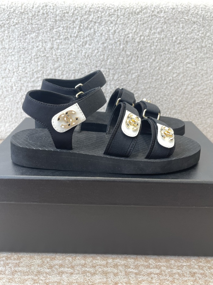 Free shipping arrenfashion Women C*hanel  Sandals   ( Maikesneakers)