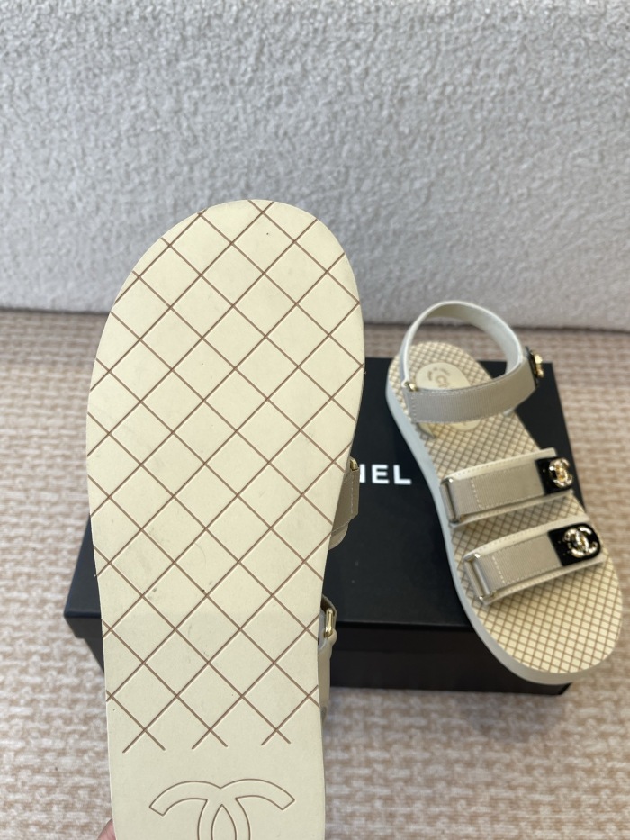 Free shipping arrenfashion Women C*hanel  Sandals   ( Maikesneakers)