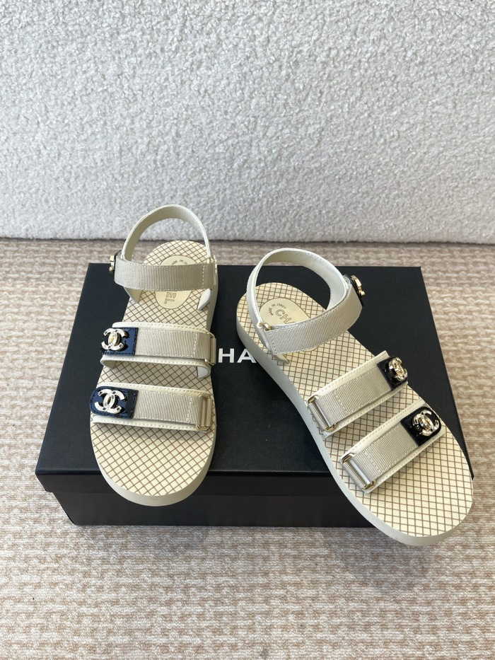 Free shipping arrenfashion Women C*hanel  Sandals   ( Maikesneakers)
