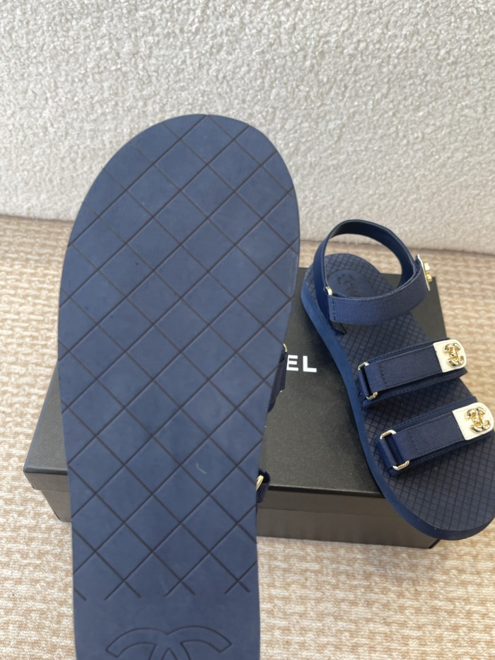Free shipping arrenfashion Women C*hanel  Sandals   ( Maikesneakers)