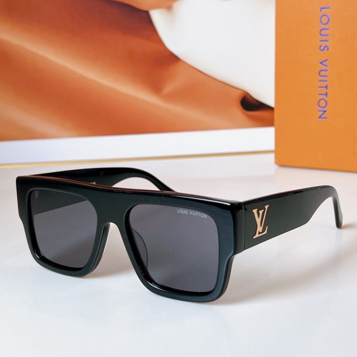L*ouis V*uitton Glasses