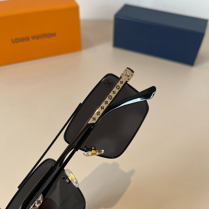 L*ouis V*uitton Glasses