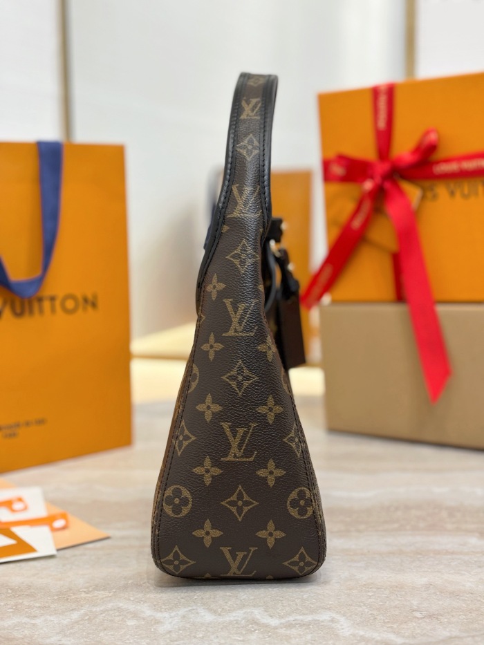 L*ouis V*uitton  Top Bag (maikesneakers)
