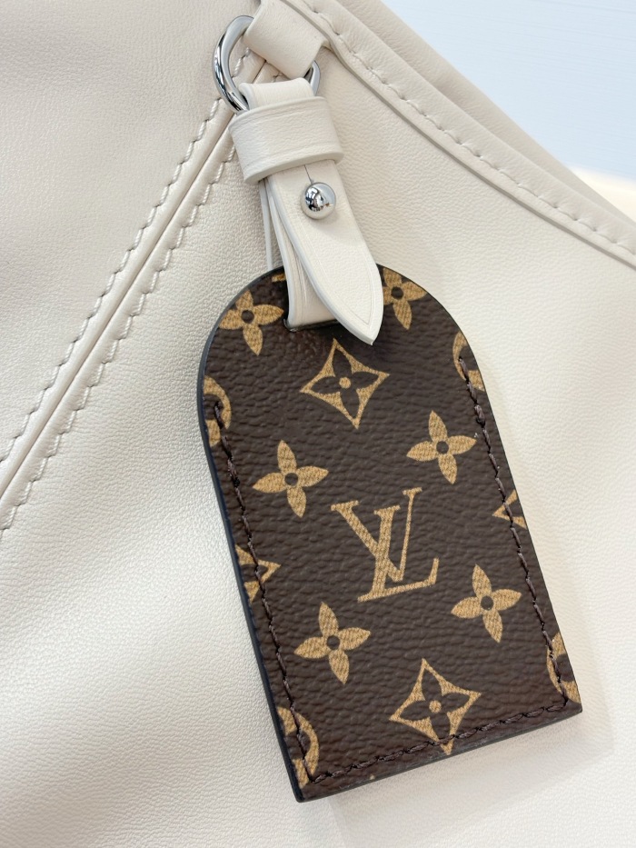 L*ouis V*uitton  Top Bag (maikesneakers)