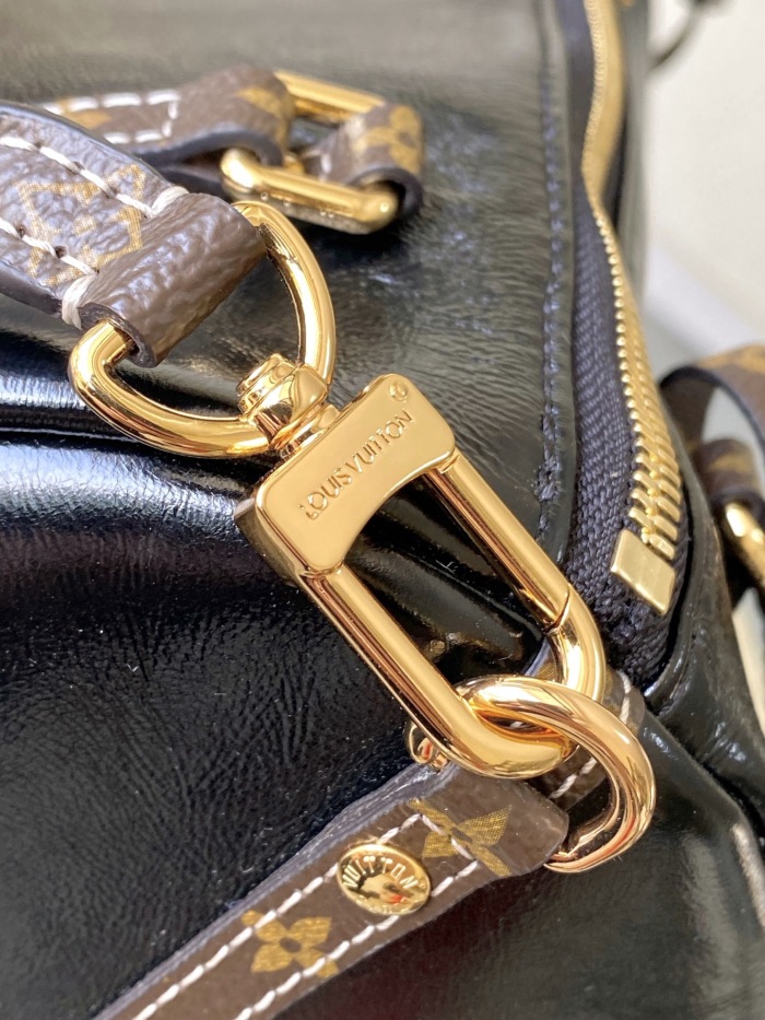 L*ouis V*uitton  Top Bag (maikesneakers)