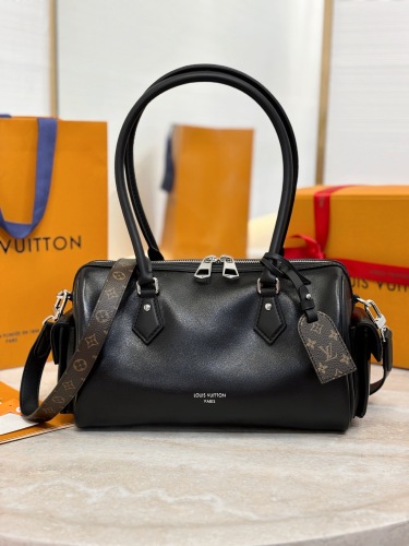 L*ouis V*uitton  Top Bag (maikesneakers)