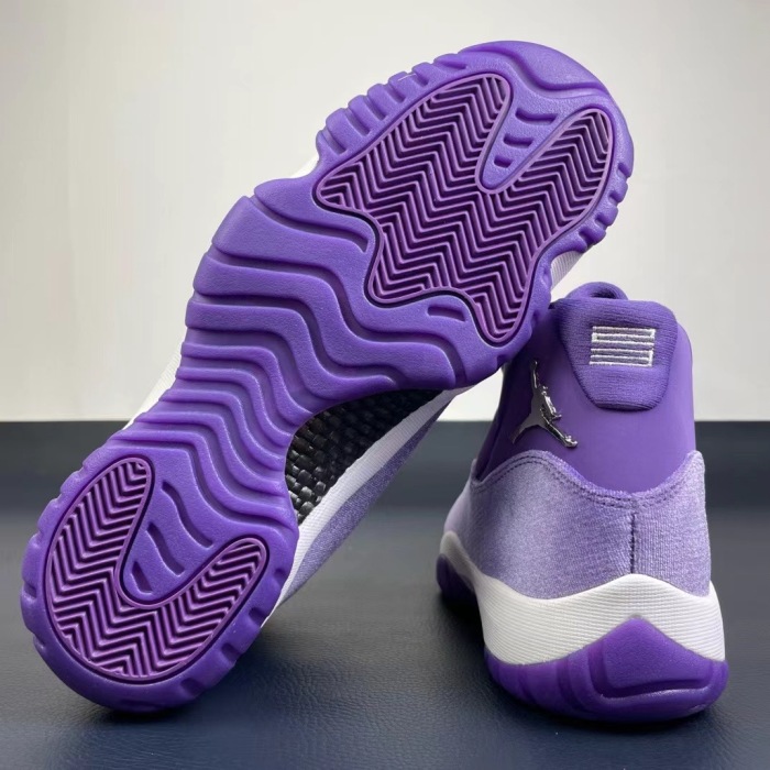 NIKE Air Jordan 11（maikesneakers）